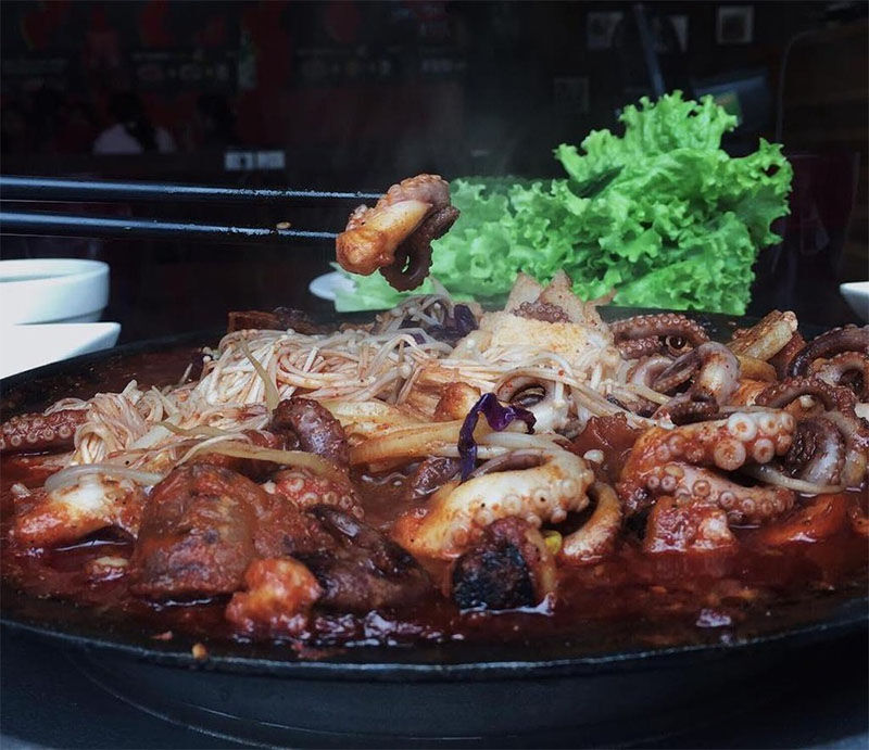 Bạch tuộc nhúng dấm