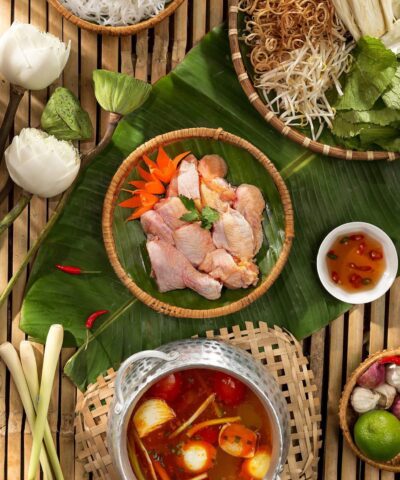 Lẩu Gà Lá É